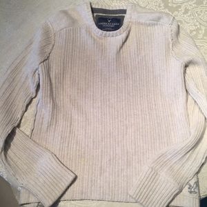 Men’s American Eagle cream Sweater
